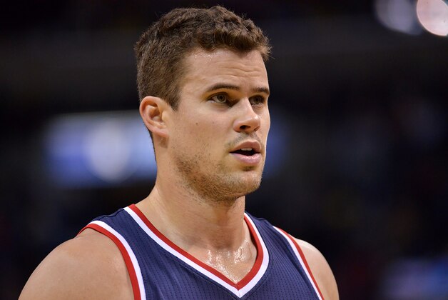 Washington Wizards forward Kris Humphries (43) plays in the second half of an NBA basketball game Monday, Dec. 14, 2015, in Memphis, Tenn. (AP Photo/Brandon Dill)