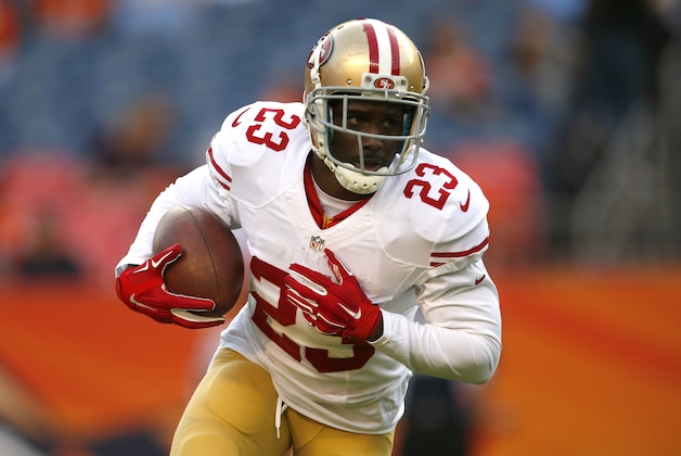 San Francisco 49ers running back Reggie Bush (23) warms up prior to an NFL preseason football game against the Denver Broncos, Saturday, Aug. 29, 2015, in Denver. (AP Photo/Joe Mahoney)