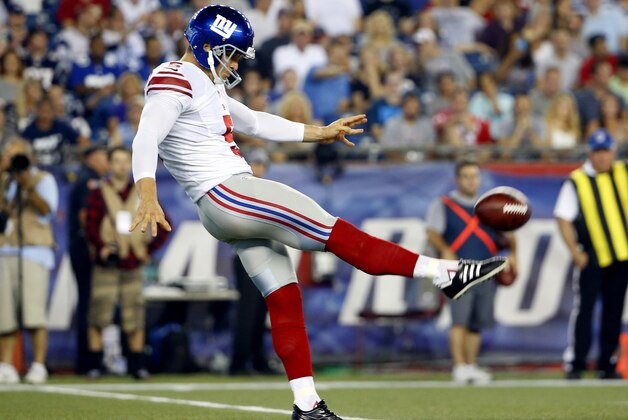 New York Giants punter Steve Weatherford in the first half of an NFL football game against the New England Patriots Thursday, Sept. 3, 2015, in Foxborough, Mass. (AP Photo/Winslow Townson)