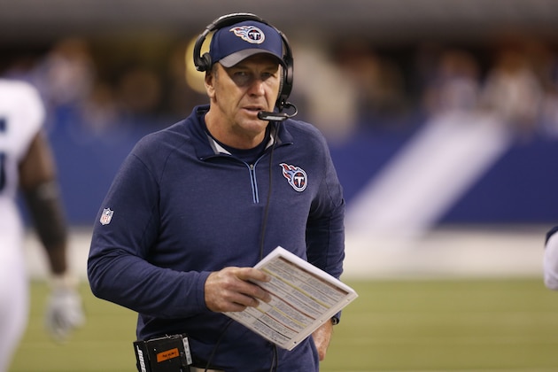 Tennessee Titans interim head coach Mike Mularkey looks on during the second half of an NFL football game against the Indianapolis Colts in Indianapolis, Sunday, Jan. 3, 2016. (AP Photo/AJ Mast)