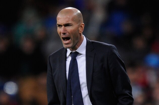MADRID, SPAIN - JANUARY 09:  Zinedine Zidane manager of Real Madrid reacts during the La Liga match between Real Madrid CF and RC Deportivo La Coruna at Estadio Santiago Bernabeu on January 9, 2016 in Madrid, Spain.  (Photo by Denis Doyle/Getty Images)
