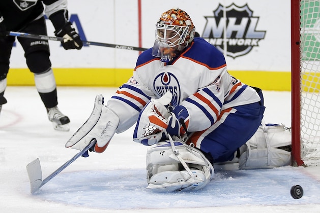 Edmonton Oilers goalie Cam Talbot blocks a shot against the Los Angeles Kings during the second period of an NHL hockey game in Los Angeles, Saturday, Nov. 14, 2015. (AP Photo/Chris Carlson)