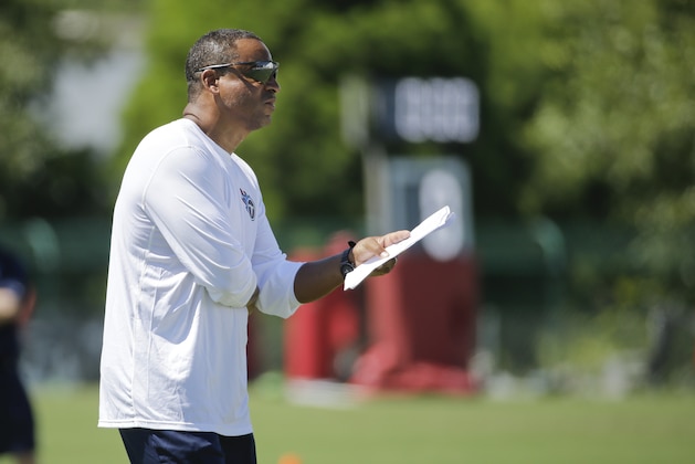 Tennessee Titans defensive coordinator Ray Horton watches during NFL football training camp Sunday, Aug. 2, 2015, in Nashville, Tenn. (AP Photo/Mark Humphrey)