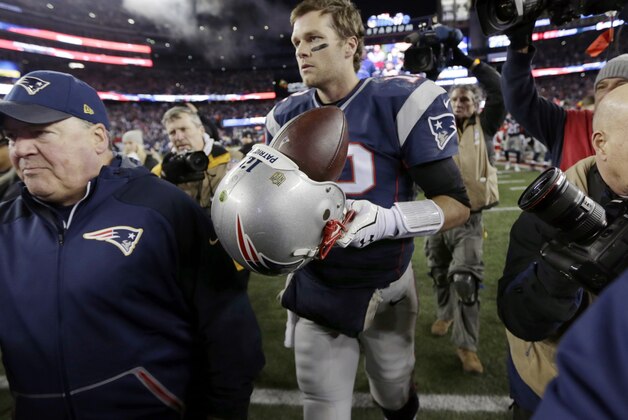 New England Patriots quarterback Tom Brady (12) leaves the field after an NFL divisional playoff football game against the Kansas City Chiefs, Saturday, Jan. 16, 2016, in Foxborough, Mass. The Patriots won 27-20. (AP Photo/Charles Krupa)