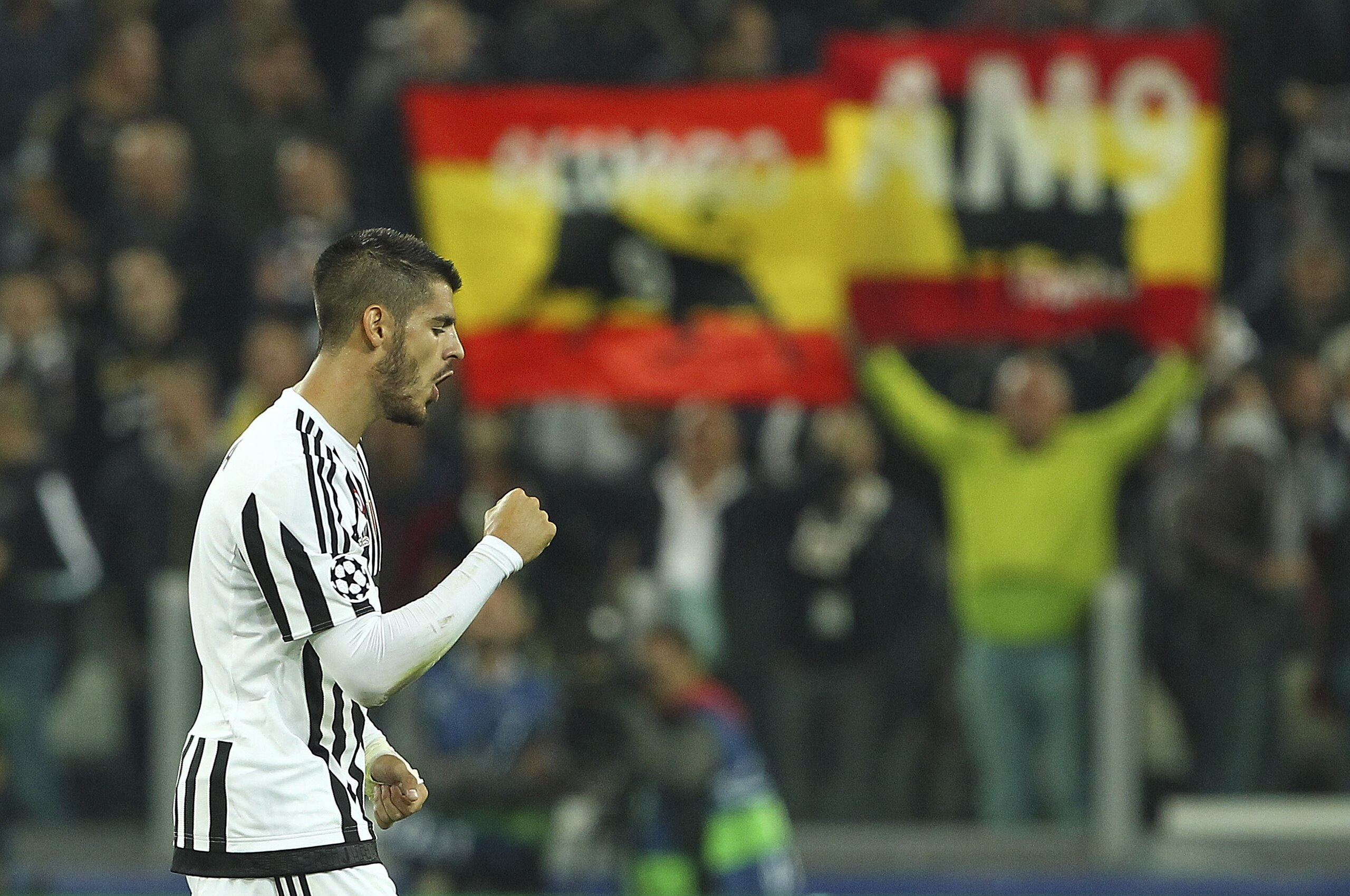 TURIN, ITALY - SEPTEMBER 30:  Alvaro Morata #9 of Juventus FC celebrates after scoring the opening goal during the UEFA Champions League group E match between Juventus and Sevilla FC at Juventus Arena on September 30, 2015 in Turin, Italy.  (Photo by Marco Luzzani/Getty Images)