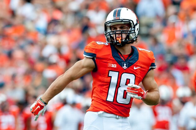 Illinois Fighting Illini wide receiver Mike Dudek (18) takes his position before a snap during an NCAA college football game against Western Kentucky, Saturday, Sep. 6, 2014, at Memorial Stadium in Champaign, Ill. (AP Photo/Bradley Leeb)
