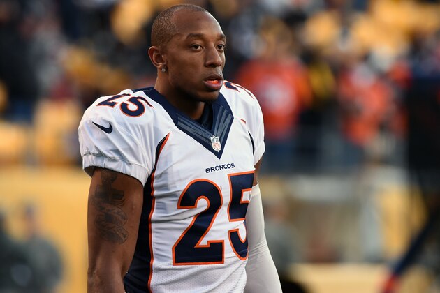 PITTSBURGH, PA - DECEMBER 20:  Cornerback Chris Harris, Jr., #25 of the Denver Broncos looks on from the field before a game against the Pittsburgh Steelers at Heinz Field on December 20, 2015 in Pittsburgh, Pennsylvania.  The Steelers defeated the Broncos 34-27.  (Photo by George Gojkovich/Getty Images)
