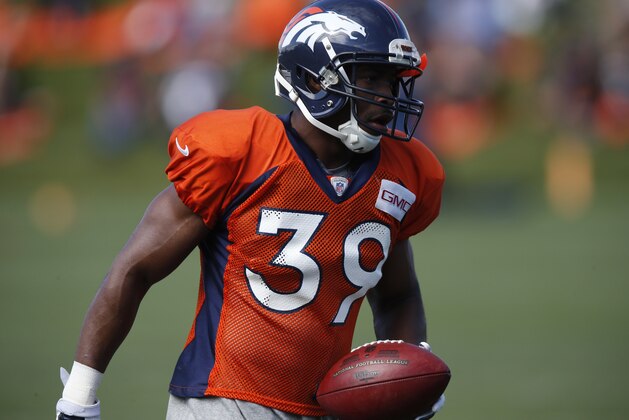 Denver Broncos defensive back Taurean Nixon (39) during drills at the team's NFL football training camp session Wednesday, Aug. 19, 2015, in Englewood, Colo. (AP Photo/David Zalubowski)