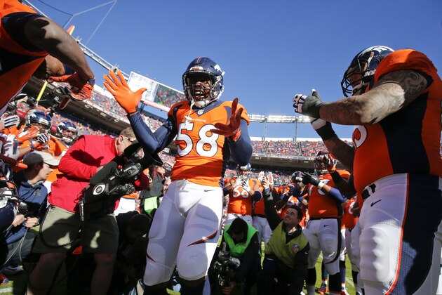 Denver Broncos outside linebacker Von Miller arrives for the first half in an NFL football divisional playoff game against the Pittsburgh Steelers, Sunday, Jan. 17, 2016, in Denver. (AP Photo/Jack Dempsey)