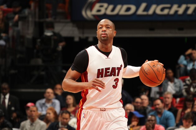 MIAMI, FL - JANUARY 19:  Dwyane Wade #3 of the Miami Heat dribbles the ball against the Milwaukee Bucks on January 19, 2016 at AmericanAirlines Arena in Miami, Florida. NOTE TO USER: User expressly acknowledges and agrees that, by downloading and or using this Photograph, user is consenting to the terms and conditions of the Getty Images License Agreement. Mandatory Copyright Notice: Copyright 2016 NBAE (Photo by Issac Baldizon/NBAE via Getty Images)