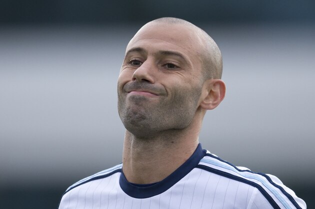 Argentina's Javier Mascherano attends a training session in Buenos Aires, Argentina, Monday, Oct. 5, 2015. Argentina will face Ecuador for a 2018 World Cup Russia qualifier soccer match in Buenos Aires on October 8. (AP Photo/Natacha Pisarenko)