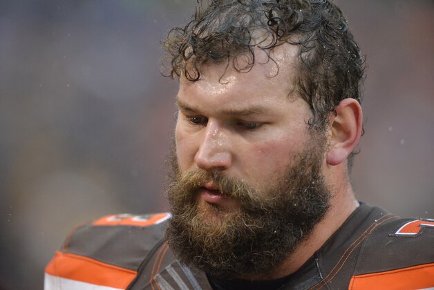 Cleveland Browns tackle Joe Thomas stands on the sideline during an NFL football game between the Pittsburgh Steelers and the Browns, Sunday, Jan. 3, 2016, in Cleveland. The Steelers won 28-12. (AP Photo/David Richard)