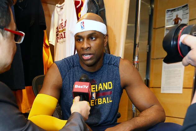 CLEVELAND, OH - JUNE 11:  Brendan Haywood #33 of the Cleveland Cavaliers addresses the media in the locker room prior to Game Four of the 2015 NBA Finals at The Quicken Loans Arena on June 11, 2015 in Cleveland, Ohio. NOTE TO USER: User expressly acknowledges and agrees that, by downloading and/or using this Photograph, user is consenting to the terms and conditions of the Getty Images License Agreement. Mandatory Copyright Notice: Copyright 2015 NBAE (Photo by Nathaniel S. Butler/NBAE via Getty Images)