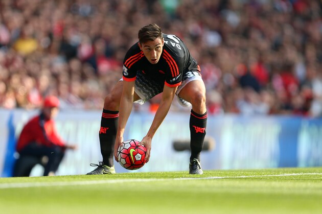 LONDON, ENGLAND - OCTOBER 04:  Matteo Darmian of Manchester United during the Barclays Premier League match between Arsenal and Manchester United at the Emirates Stadium on October 04, 2015 in London, United Kingdom.  (Photo by Catherine Ivill - AMA/Getty Images)