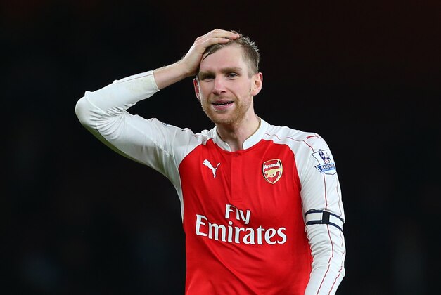 LONDON, ENGLAND - DECEMBER 21:  Per Mertesacker of Arsenal after the Barclays Premier League match between Arsenal and Manchester City at the Emirates Stadium on December 21, 2015 in London, England.  (Photo by Catherine Ivill - AMA/Getty Images)