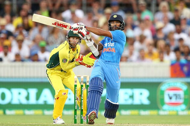 CANBERRA, AUSTRALIA - JANUARY 20:  Shikhar Dhawan of India bats during the Victoria Bitter One Day International match between Australia and India at Manuka Oval on January 20, 2016 in Canberra, Australia.  (Photo by Mark Nolan/Getty Images)