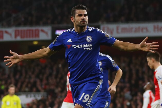 LONDON, ENGLAND - JANUARY 24:  Diego Costa of Chelsea celebrates after he scores to make it 0-1 during the Barclays Premier League match between Arsenal and Chelsea at the Emirates Stadium on January 24, 2016 in London, England.  (Photo by Catherine Ivill - AMA/Getty Images)