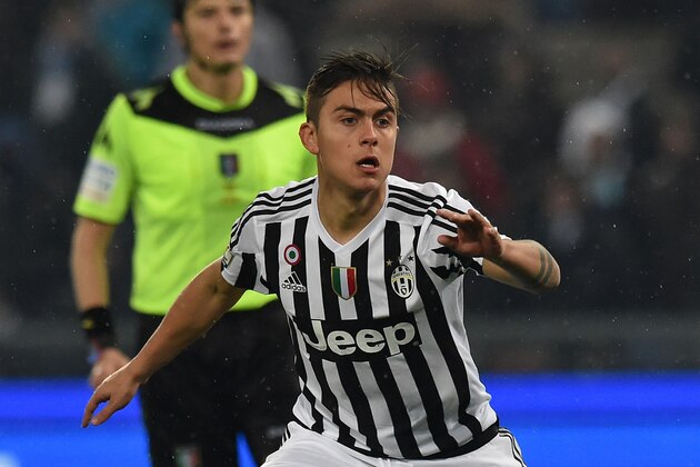 ROME, ITALY - JANUARY 20:  Paulo Dybala of Juventus FC during the TIM Cup between SS Lazio and Juventus FC at Stadio Olimpico on January 20, 2016 in Rome, Italy.  (Photo by Giuseppe Bellini/Getty Images)