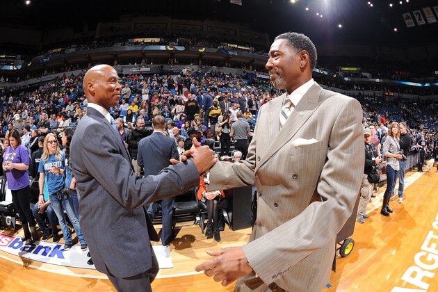 MINNEAPOLIS, MN - DECEMBER 9: Head coach, Byron Scott of the Los Angeles Lakers shakes hands with Sam Mitchell of the Minnesota Timberwolves before the game on December 9, 2015 at Target Center in Minneapolis, Minnesota. NOTE TO USER: User expressly acknowledges and agrees that, by downloading and or using this Photograph, user is consenting to the terms and conditions of the Getty Images License Agreement. Mandatory Copyright Notice: Copyright 2015 NBAE (Photo by Andrew Bernstein/NBAE via Getty Images)