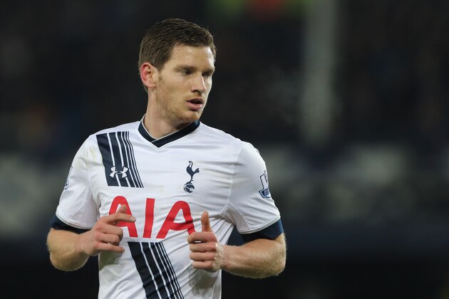 LIVERPOOL, ENGLAND - JANUARY 03:  Jan Vertonghen of Tottenham Hotspur during the Barclays Premier League match between Everton and Tottenham Hotspur at Goodison Park on January 3, 2016 in Liverpool, England.  (Photo by Matthew Ashton - AMA/Getty Images)