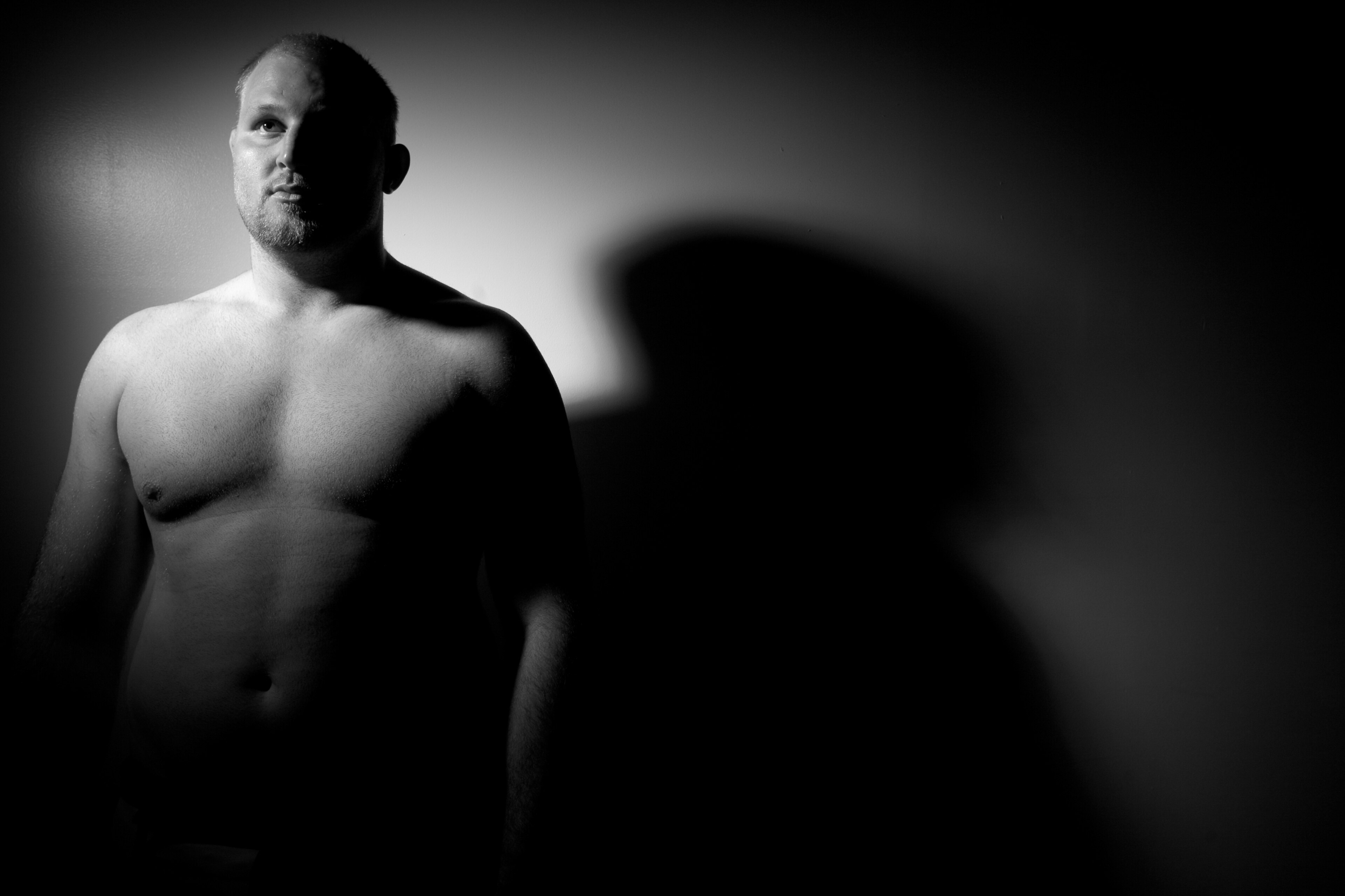 BETTENDORF, IA - JULY 18: Fighter Ben 'The North Star' Rothwell poses for photos at Militech Fighting Systems on July 18, 2007 in Bettendorf, Iowa. Rothwell who fights in the International Fight League on the Quad-Cities Silverbacks team . The team is the defending International Fight League World Champions. (photo by David S. Holloway/Getty Images)