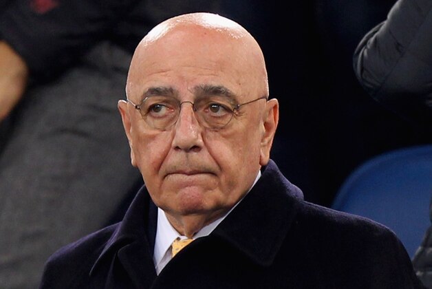 ROME, ITALY - JANUARY 09:  AC Milan CEO Adriano Galliani looks on during the Serie A match between AS Roma and AC Milan at Stadio Olimpico on January 9, 2016 in Rome, Italy.  (Photo by Paolo Bruno/Getty Images)