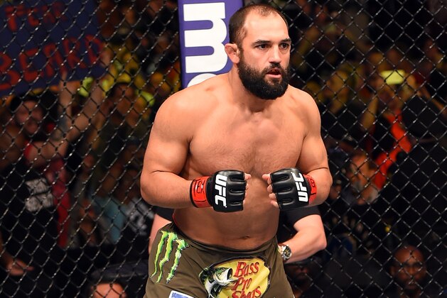 DALLAS, TX - MARCH 14:  Johny Hendricks warms up in his corner before facing Matt Brown in their welterweight bout during the UFC 185 event at the American Airlines Center on March 14, 2015 in Dallas, Texas. (Photo by Josh Hedges/Zuffa LLC/Zuffa LLC via Getty Images)
