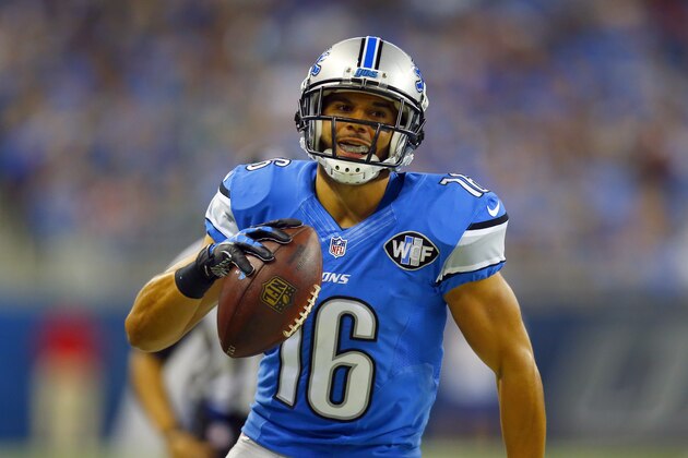 Detroit Lions wide receiver Lance Moore (16) runs with the ball after a catch against the Detroit Lions during an NFL football game, Thursday, Nov. 26, 2015, in Detroit. The Lions won the game 45-14.  (Jeff Haynes/AP Images for Panini)