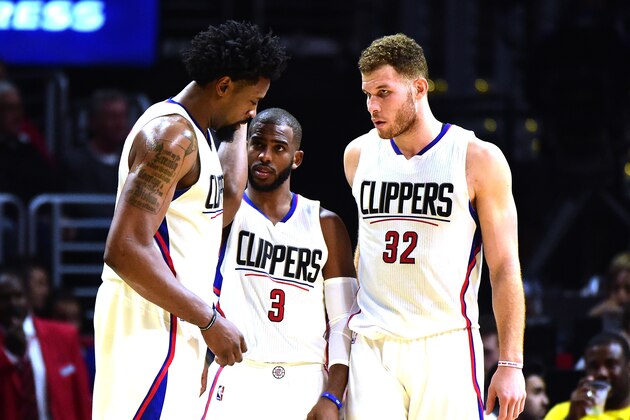 LOS ANGELES, CA - DECEMBER 21:  DeAndre Jordan #6, Chris Paul #3 and Blake Griffin #32 of the Los Angeles Clippers gather during the game against the Oklahoma City Thunder at Staples Center on December 21, 2015 in Los Angeles, California.  NOTE TO USER: User expressly acknowledges and agrees that, by downloading and or using this Photograph, user is consenting to the terms and condition of the Getty Images License Agreement.  (Photo by Harry How/Getty Images)