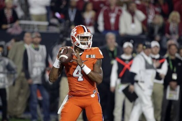 Clemson's Deshaun Watson (4) throws during the first half of the NCAA college football playoff championship game against Alabama, Monday, Jan. 11, 2016, in Glendale, Ariz. (AP Photo/Chris Carlson)