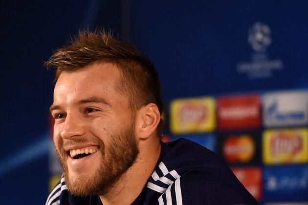 Dynamo Kiev's forward Andriy Yarmolenko smiles during a press conference at the Dragao stadium in Porto on November 23, 2015, on the eve of the UEFA Champions League football match FC Porto vs Dynamo Kiev.   AFP PHOTO / FRANCISCO LEONG / AFP / FRANCISCO LEONG        (Photo credit should read FRANCISCO LEONG/AFP/Getty Images)