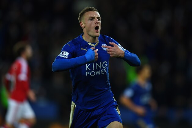 LEICESTER, ENGLAND - NOVEMBER 28:  Jamie Vardy of Leicester City celebrates scoring his team's first goal during the Barclays Premier League match between Leicester City and Manchester United at The King Power Stadium on November 28, 2015 in Leicester, England.  (Photo by Laurence Griffiths/Getty Images)