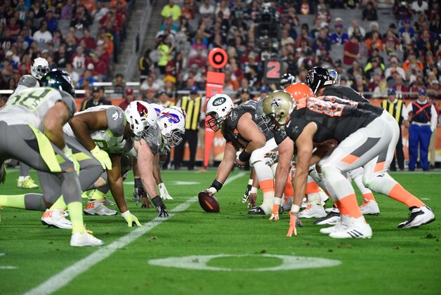 Jan 25, 2015; Phoenix, AZ, USA; General view of the line of scrimmage as Team Irvin center Nick Mangold of the New York Jets (74) prepares to snap the football during the 2015 Pro Bowl against Team Carter at University of Phoenix Stadium. Mandatory Credit: Kyle Terada-USA TODAY Sports