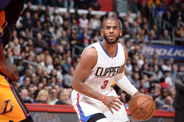 LOS ANGELES, CA - JANUARY 29:  Chris Paul #3 of the Los Angeles Clippers handles the ball against the Los Angeles Lakers on January 29, 2016 at STAPLES Center in Los Angeles, California. NOTE TO USER: User expressly acknowledges and agrees that, by downloading and/or using this Photograph, user is consenting to the terms and conditions of the Getty Images License Agreement. Mandatory Copyright Notice: Copyright 2016 NBAE (Photo by Andrew D. Bernstein/NBAE via Getty Images)
