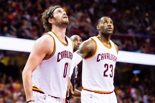 CLEVELAND, OH - JANUARY 21: Kevin Love #0 of the Cleveland Cavaliers and LeBron James #23 wait for a rebound during the first half against the Los Angeles Clippers at Quicken Loans Arena on January 21, 2016 in Cleveland, Ohio. NOTE TO USER: User expressly acknowledges and agrees that, by downloading and/or using this photograph, user is consenting to the terms and conditions of the Getty Images License Agreement. Mandatory copyright notice. (Photo by Jason Miller/Getty Images)
