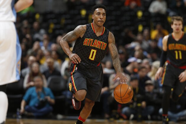 Atlanta Hawks guard Jeff Teague (0) in the second half of an NBA basketball game Monday, Jan. 25, 2016, in Denver. The Hawks won 119-105. (AP Photo/David Zalubowski)