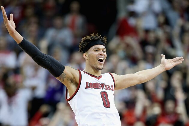 LOUISVILLE, KY - FEBRUARY 01:  Damion Lee #0 of the Louisville Cardinals celebrates after the 71-65 win over the North Carolina Tar Heels at KFC YUM! Center on February 1, 2016 in Louisville, Kentucky.  (Photo by Andy Lyons/Getty Images)