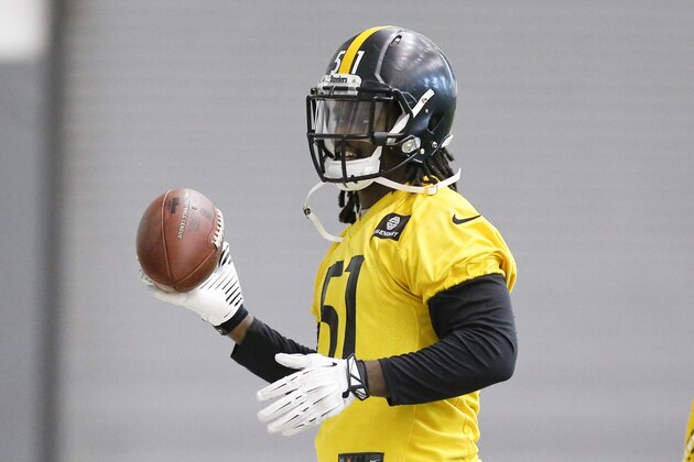 Pittsburgh Steelers inside linebacker Sean Spence (51) takes part in drills  during an NFL practice in Pittsburgh, Friday, Jan. 15, 2016. (AP Photo/Keith Srakocic)