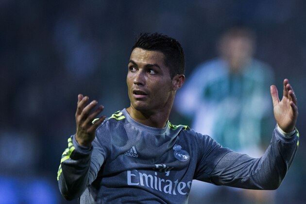 SEVILLE, SPAIN - JANUARY 24:  Cristiano Ronaldo of Real Madrid CF reacts after being tackled during the La Liga match between Real Betis Balompie and Real Madrid CF at Estadio Benito Villamarin on January 24, 2016 in Seville, Spain.  (Photo by Gonzalo Arroyo Moreno/Getty Images)
