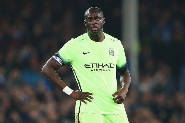 LIVERPOOL, ENGLAND - JANUARY 06: Yaya Toure of Manchester City looks dejected after the goal scored by Romelu Lukaku of Everton during the Capital One Cup Semi Final First Leg match between Everton and Manchester City at Goodison Park on January 6, 2016 in Liverpool, England.  (Photo by Alex Livesey/Getty Images)
