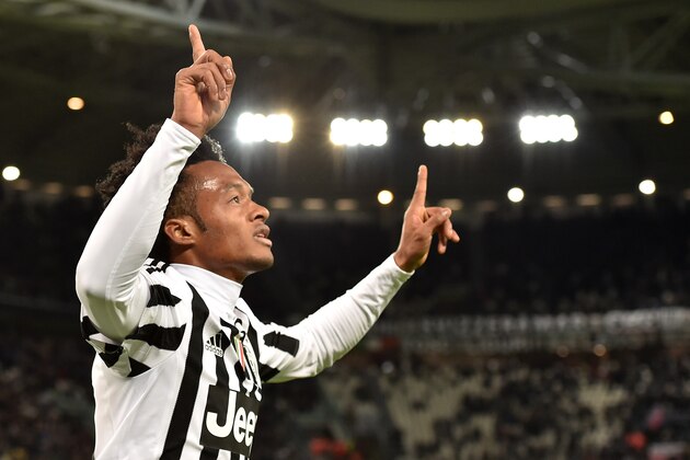 TURIN, ITALY - FEBRUARY 03:  Juan Cuadrado of Juventus FC celebrates after scoring the opening goal during the Serie A match between Juventus FC and Genoa CFC at Juventus Arena on February 3, 2016 in Turin, Italy.  (Photo by Valerio Pennicino/Getty Images)