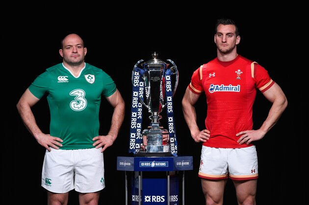 LONDON, ENGLAND - JANUARY 27:  Rory Best, captain of Ireland and Sam Warburton, captain of Wales pose with the trophy during the RBS Six Nations launch at The Hurlingham Club on January 27, 2016 in London, England.  (Photo by Stu Forster/Getty Images)
