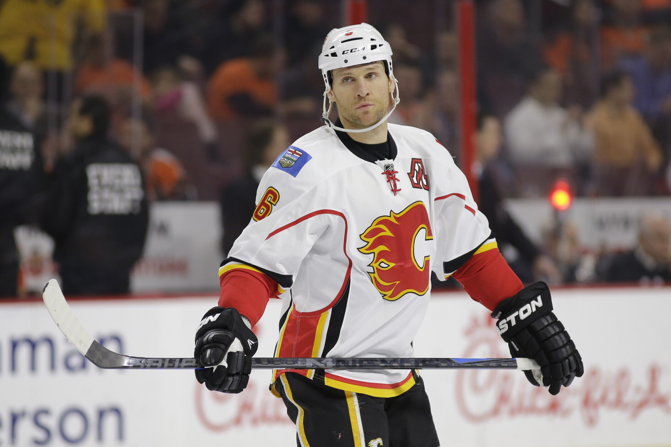 Calgary Flames' Dennis Wideman in action during an NHL hockey game against the Philadelphia Flyers, Tuesday, March 3, 2015, in Philadelphia. (AP Photo/Matt Slocum)