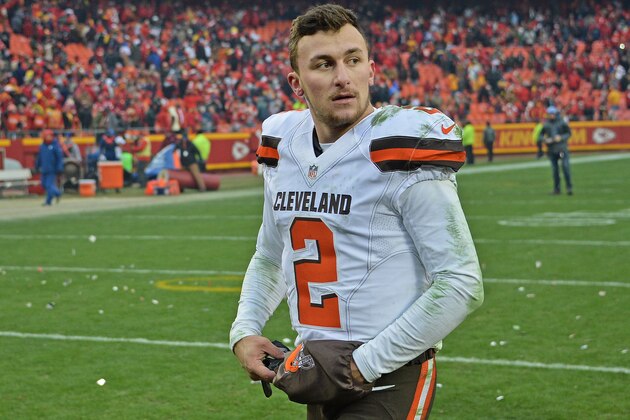 KANSAS CITY, MO - DECEMBER 27:  Quarterback Johnny Manziel #2 of the Cleveland Browns walks off the field, after losing to the Kansas City Chiefs on December 27, 2015 at Arrowhead Stadium in Kansas City, Missouri.  (Photo by Peter G. Aiken/Getty Images)