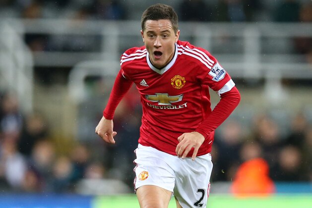 NEWCASTLE, ENGLAND - JANUARY 12:  Ander Herrera of Manchester United controls the ball during the Barclays Premier League match between Newcastle and Manchester United at St James Park on January 12, 2016 in Newcastle, England. (Photo by Ian MacNicol/Getty images)