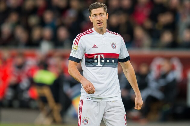 Robert Lewandowski of Bayern Munich during the Bundesliga match between Bayer 04 Leverkusen and FC Bayern Munich on February 6, 2016 at the BayArena in Leverkusen, Germany.(Photo by VI Images via Getty Images)