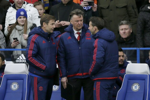 Manchester United's manager Louis van Gaal, center, is seen before the English Premier League soccer match between Chelsea and Manchester United at Stamford Bridge stadium in London, Sunday, Feb. 7, 2016.  (AP Photo/Tim Ireland)