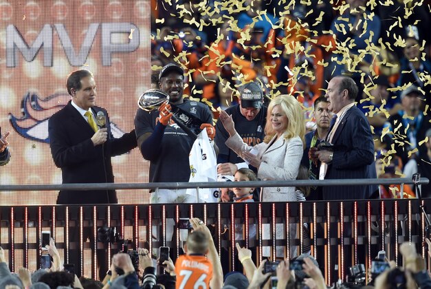 Feb 7, 2016; Santa Clara, CA, USA; Denver Broncos outside linebacker Von Miller (58) celebrates with the Vince Lombardi Trophy as he is named MVP after Super Bowl 50 against the Carolina Panthers at Levi's Stadium. Mandatory Credit: Robert Hanashiro-USA TODAY Sports