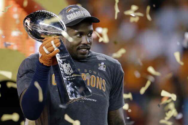 Denver Broncos’ Von Miller holds the Lombardi Trophy after the NFL Super Bowl 50 football game against the Carolina Panthers, Sunday, Feb. 7, 2016, in Santa Clara, Calif. The Broncos won 24-10. (AP Photo/Ben Margot)