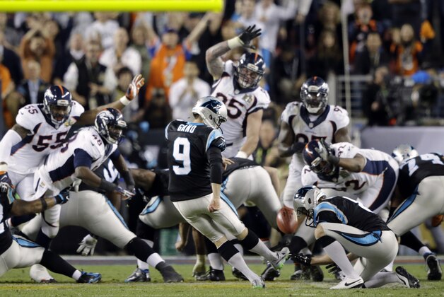Carolina Panthers’ Graham Gano (9) kicks a 39-yard field goal during the second half of the NFL Super Bowl 50 football game Sunday, Feb. 7, 2016, in Santa Clara, Calif. (AP Photo/Ben Margot)